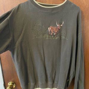 Vintage embroidered deer crewneck sweatshirt